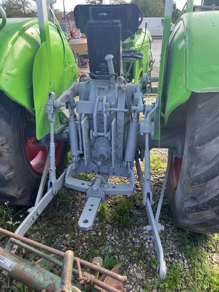 Tractor DEUTZ 4 cilindri - pentru piese