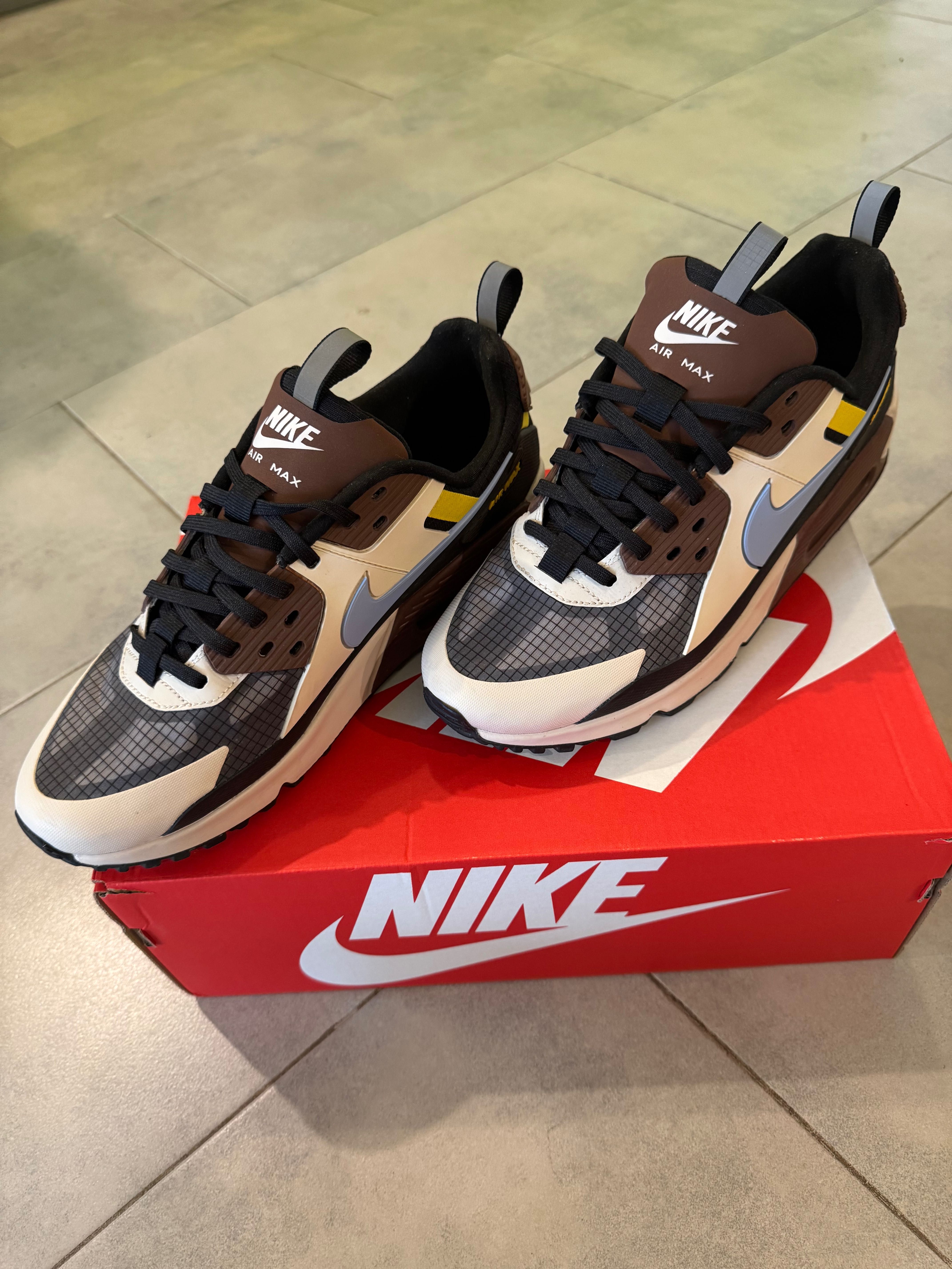 Nike Air Max 90 Drift