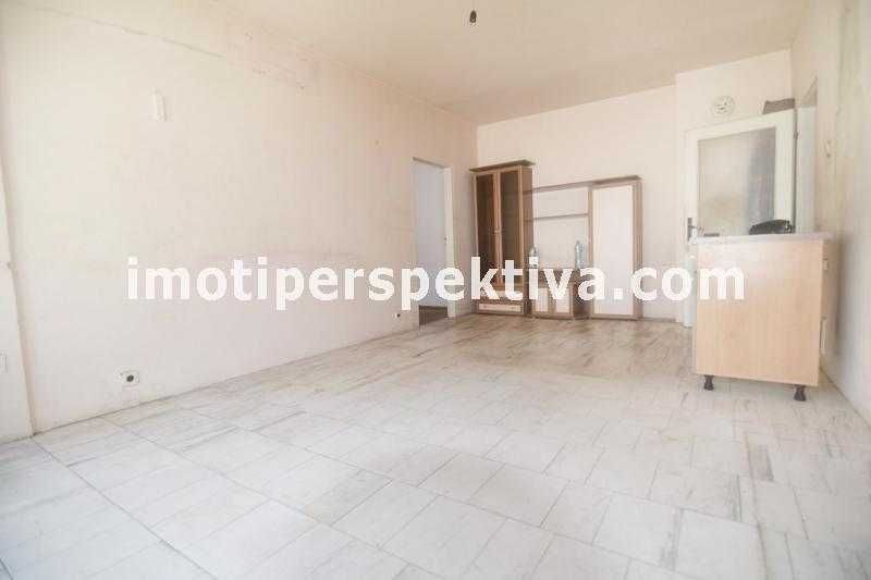 Продава се Тристаен апартамент в Пловдив, Кючук Париж - 67 кв.м за 1389 €/кв.м - Снимка #4