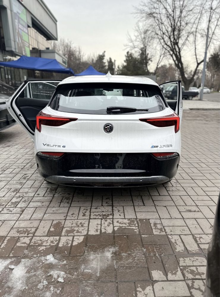 Аренда с выкупом электромобиль buick velite 6