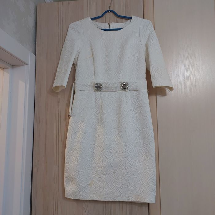 Продам платья ,размер S