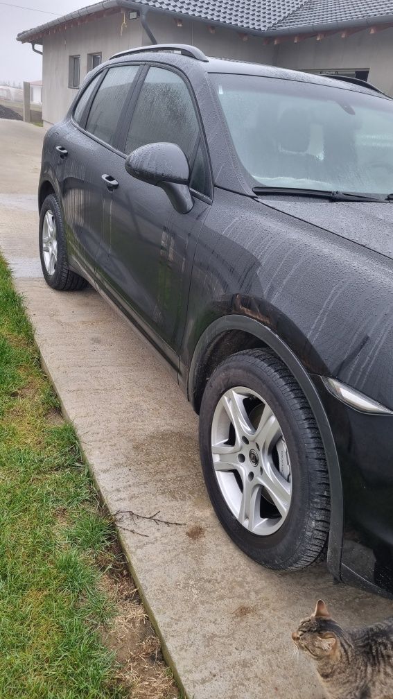 Porsche cayenne hibrid