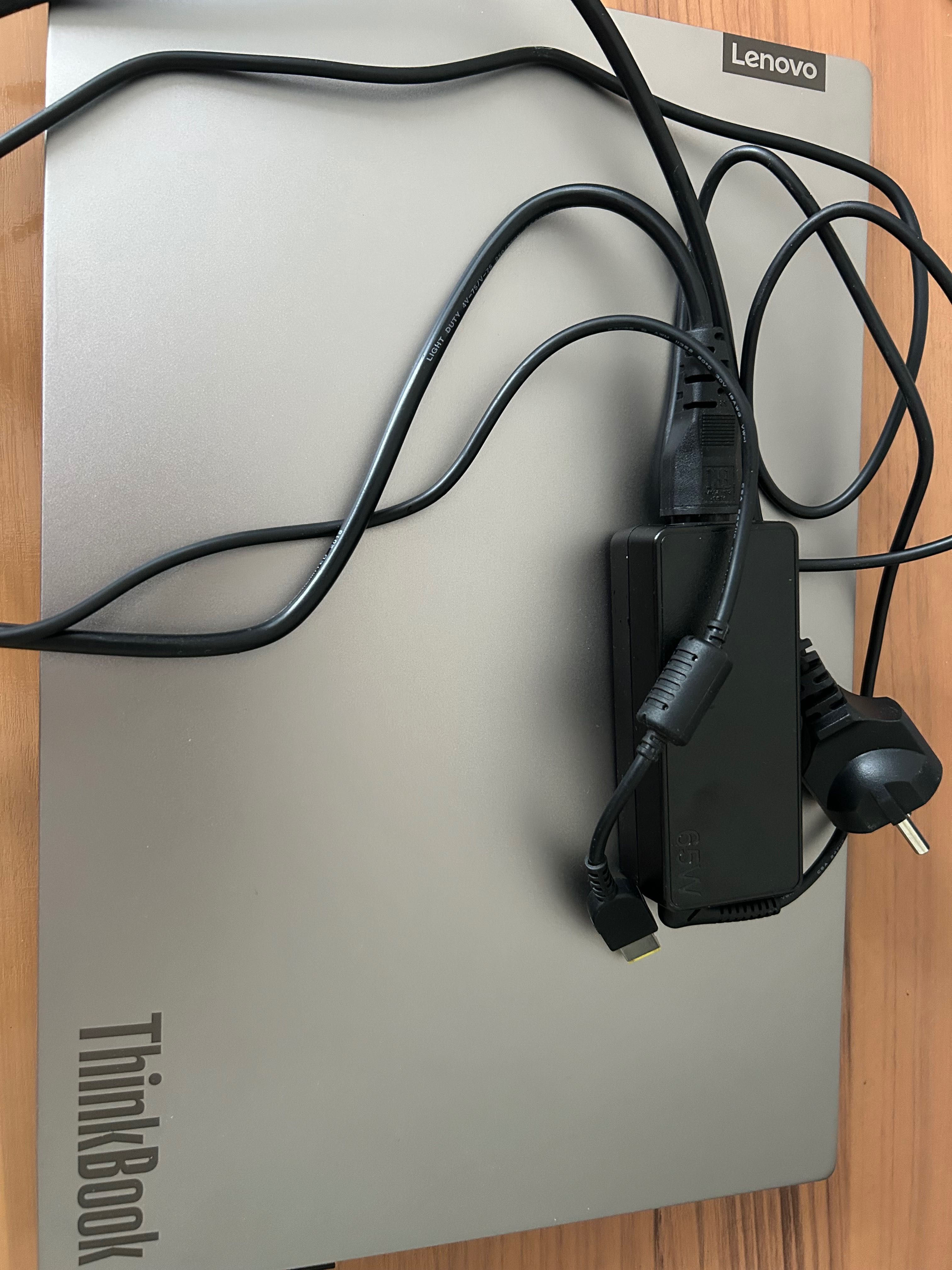 Лаптоп Lenovo ThinkBook 15 IIL