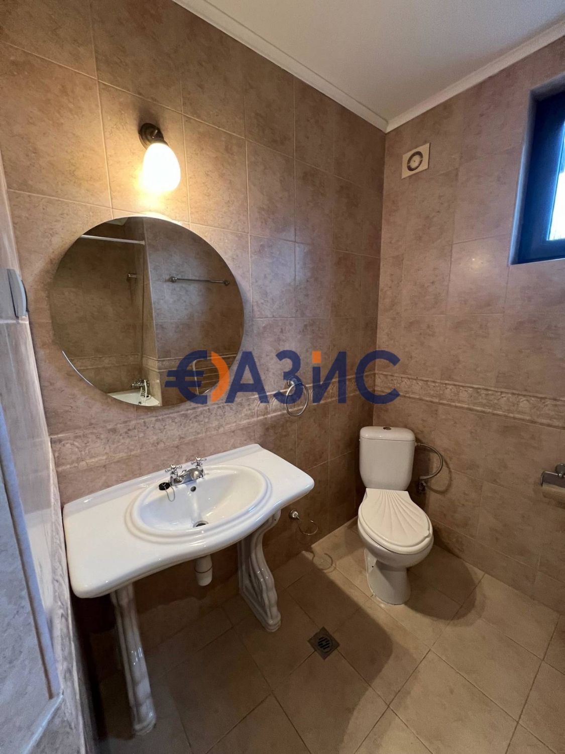 Апартамент с 1 спалня на 2-ри етаж в комплекс Клиф Бийч, Обзор,