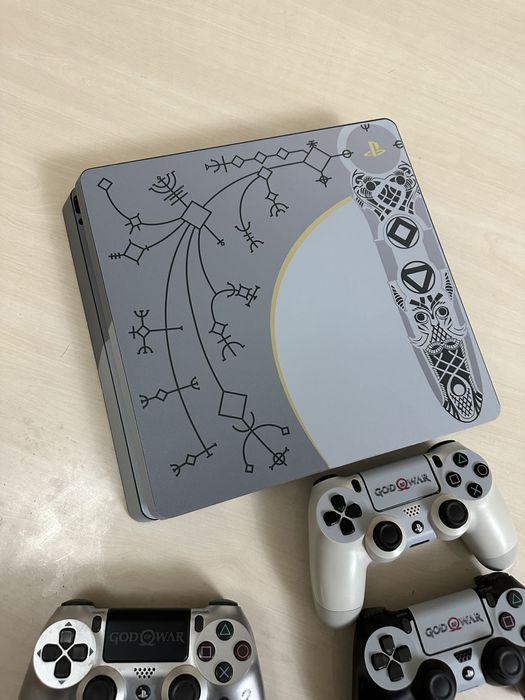 ps4 slim 1tb (1 жестик лимитированный)