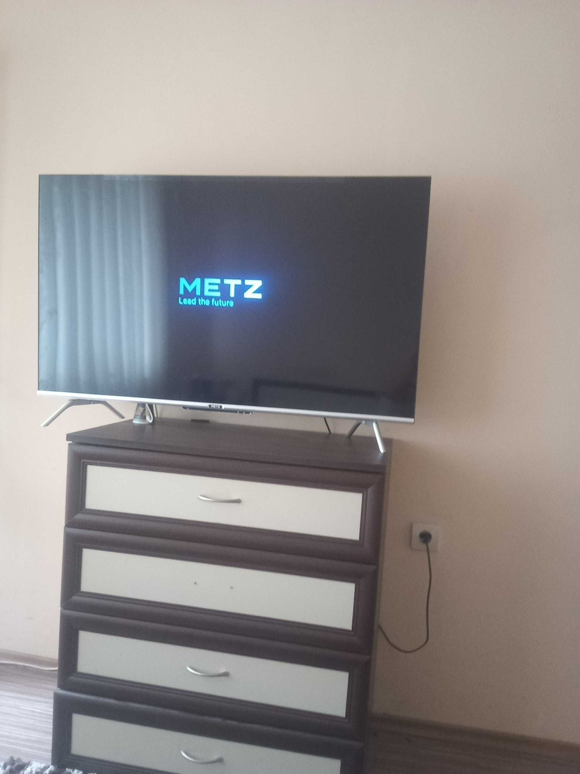 Телевизор ,metz чисто нов Андроид  43 инча