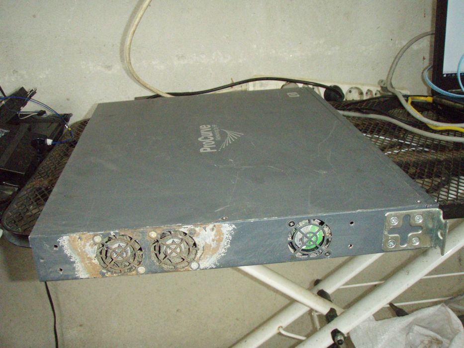 Switch PoE 48 HP ProCurve 2610-48-PWR J9089A, 24 HP 2610-24-PWR J9087A