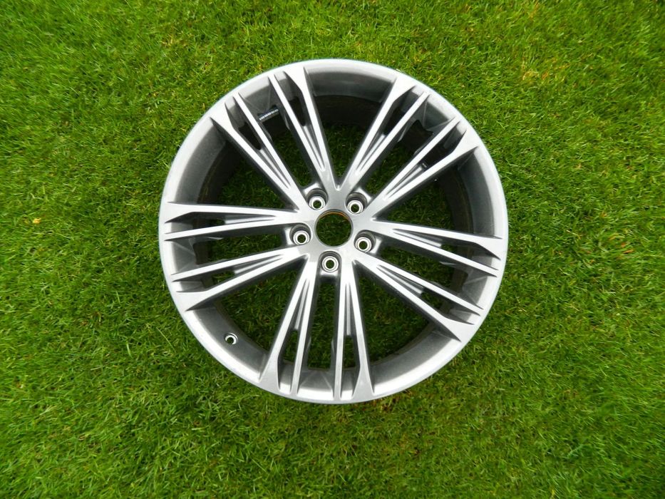 Janta pe 20" Audi A7 4K model 2020-2024 cod 4K8601025BG