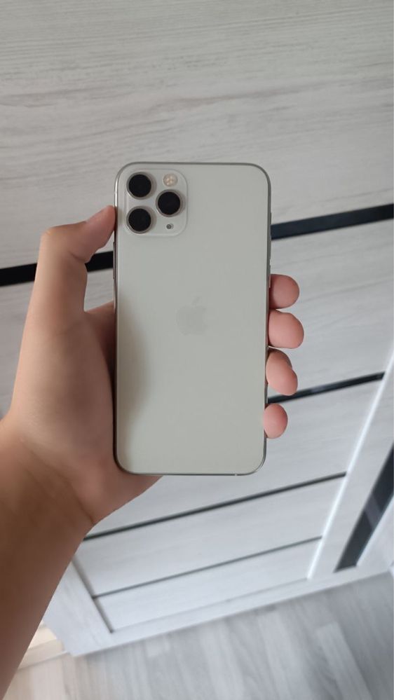 Iphone 11 pro.
