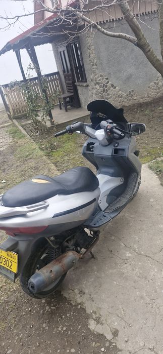Scuter malaguti 125