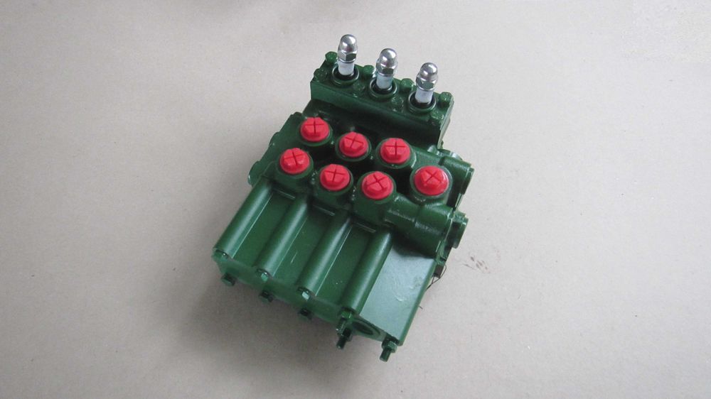 Разпределител хидравличен за трактори ЮМЗ, Т150, ДТ75 с плаващо