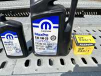 Масло Mopar SAE5W 20/ Маслен Филтър и Накладки / 5.7 HEMI - 300C