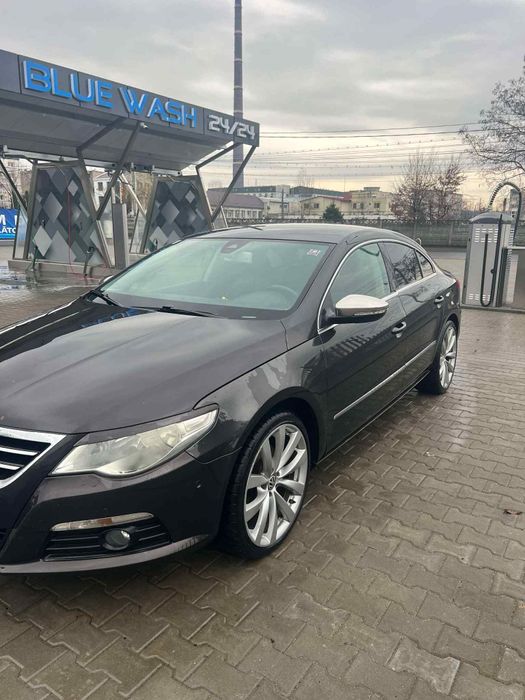 Vând Volkswagen - model Passat CC 

Vând passat cc, an de fabricație 2