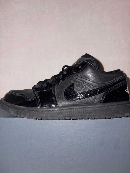 Nike Air Jordan 1 Low SE  - Номер 42