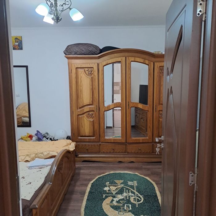 Casă de vânzare.vadu pașii ,teren 700m,100 000 euro