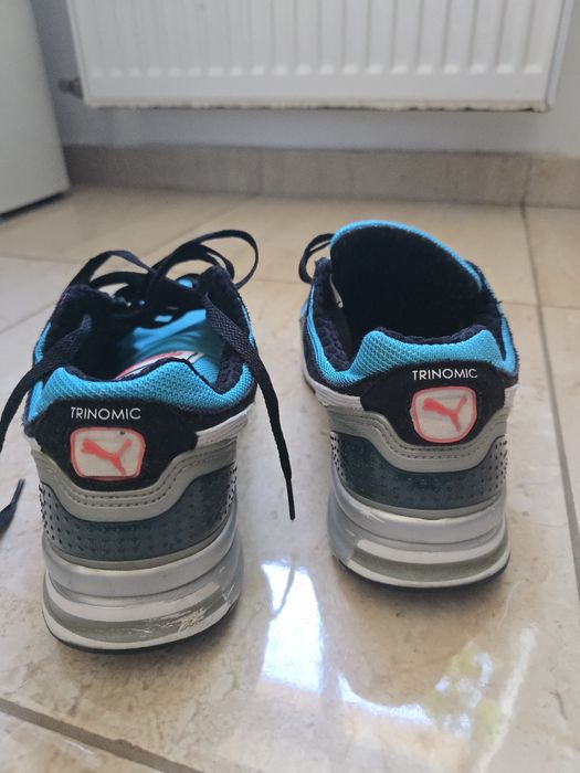 Vand adidasi PUMA Trinomic