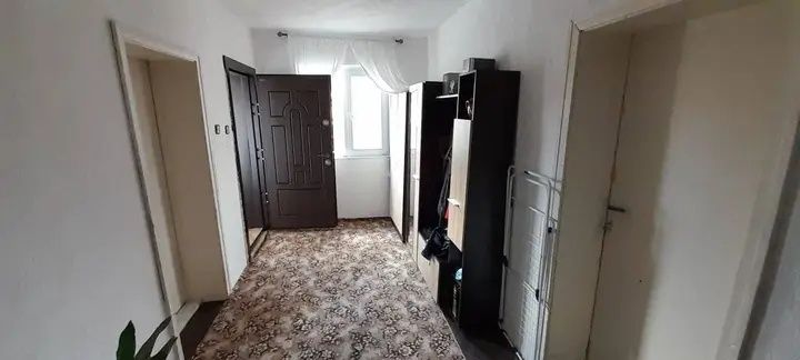 Продава се Къща в Казанлък - 1111 кв.м за 35 €/кв.м - Снимка #9