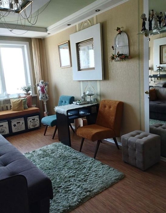 Продам 2 к гимназия БЭСТ 5/5