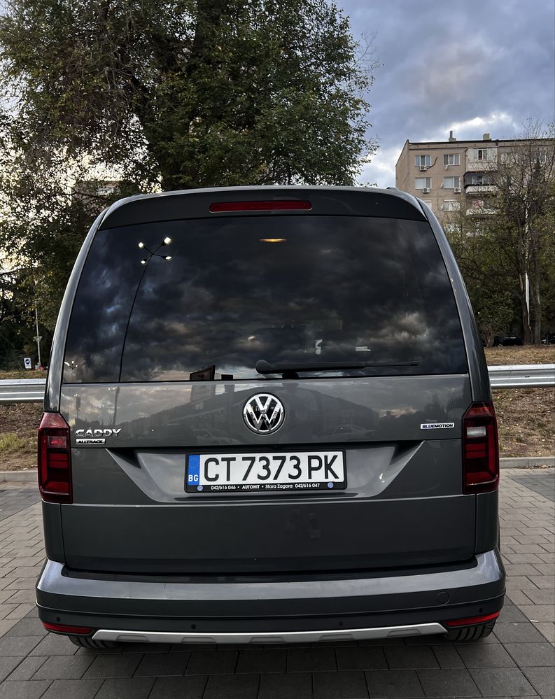 VW Caddy Alltrack 1-ви собственик 6+1