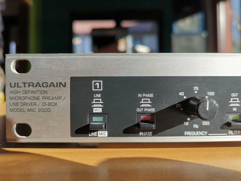 Preamplificator Microfon Etc. Behringer UltraGain Mod. Mic 2000