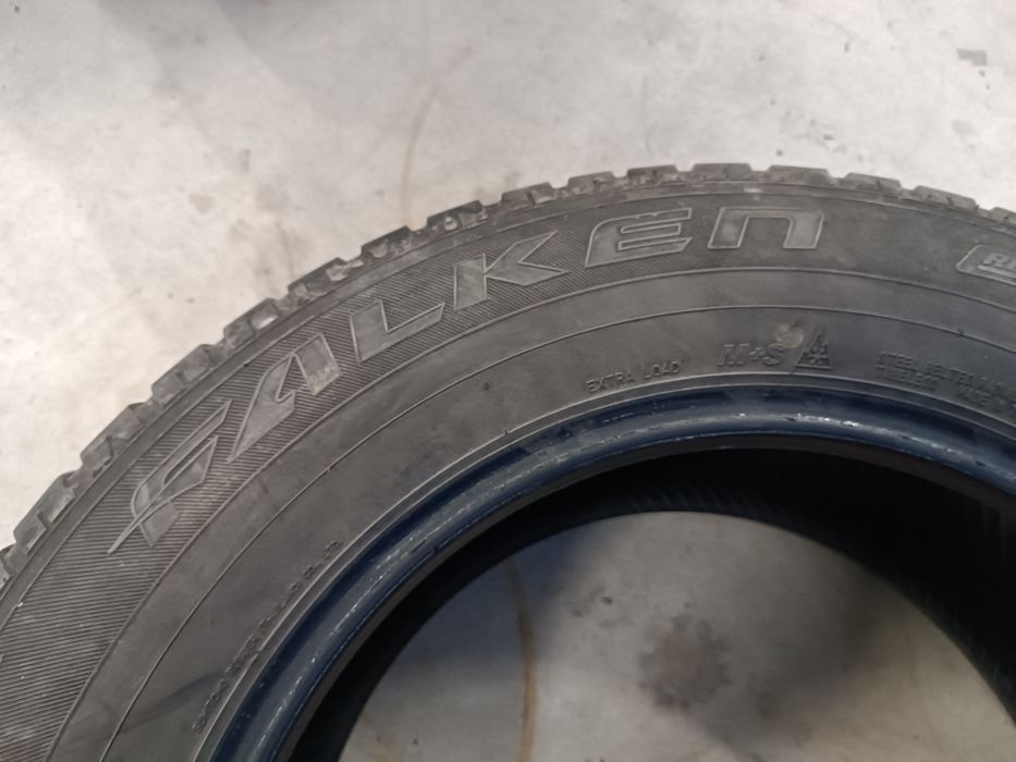 Anvelope iarna 235 65 17 Falken