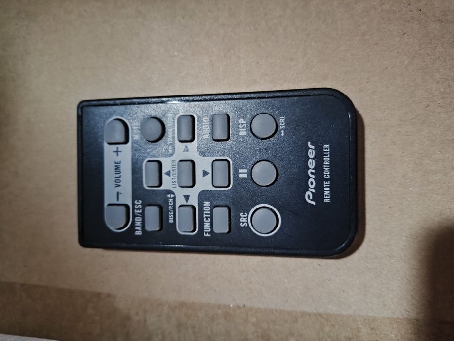 Пульт для магнитолы Pioneer.