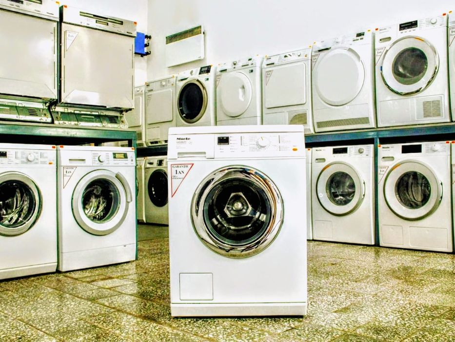 Mașina de spălat rufe - Reducere BayBack