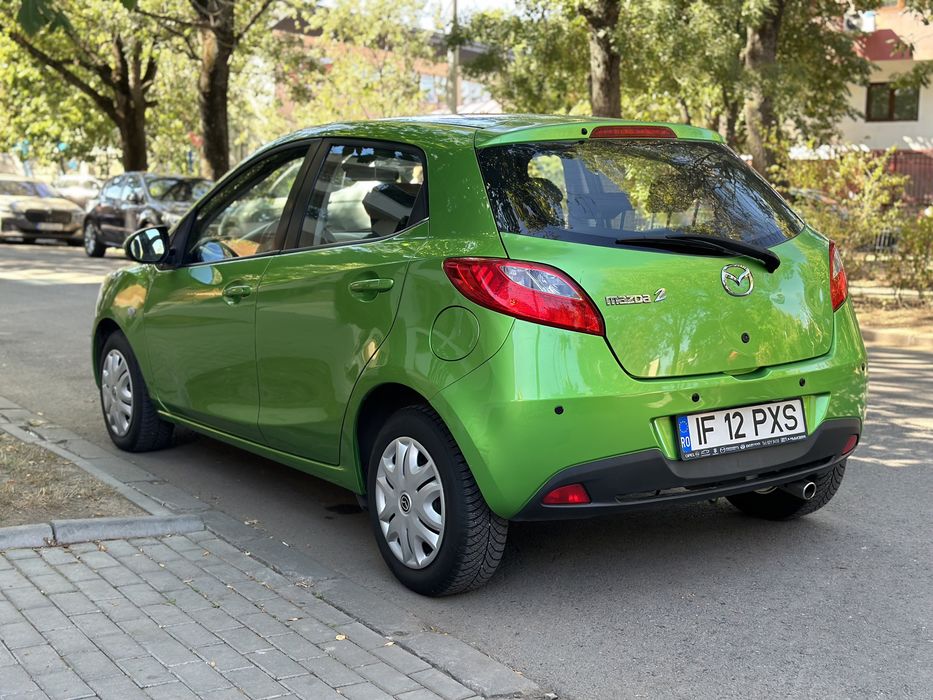 Mazda 2 , 1.3 benzina , full option