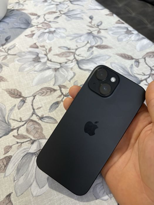 Apple iphone 15 Добро състояние