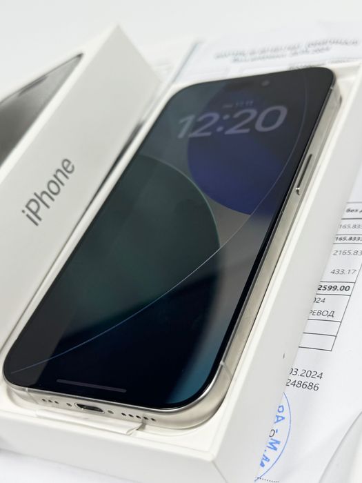 Apple iPhone 15 Pro 256GB - White Titanium