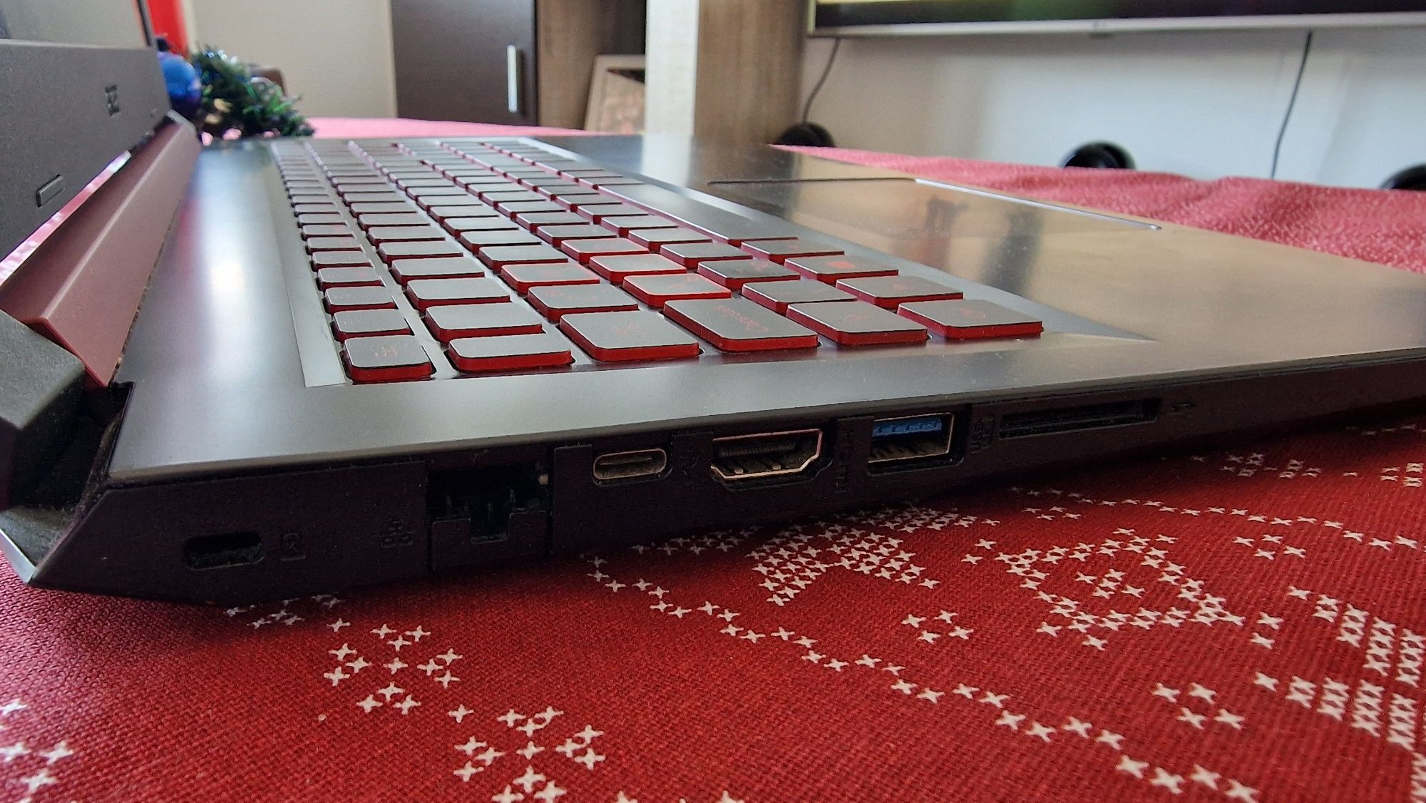 Acer Nitro AN515-51
