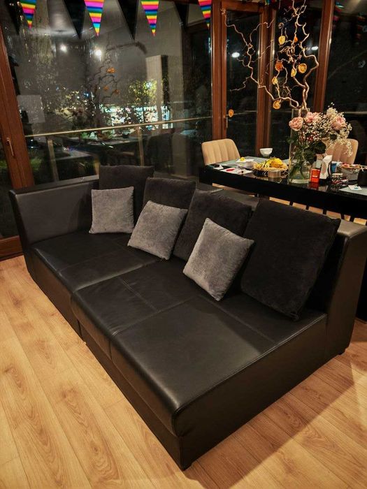 Продава се модулен диван