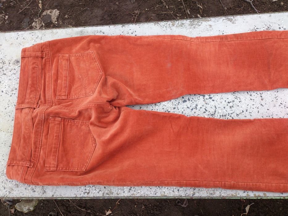 Дамски джинси      .