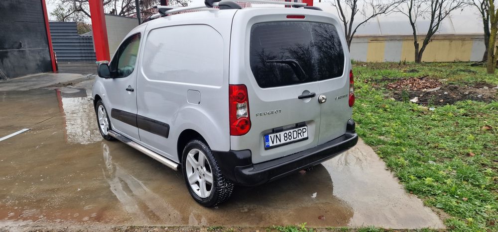 Peugeot  Partner