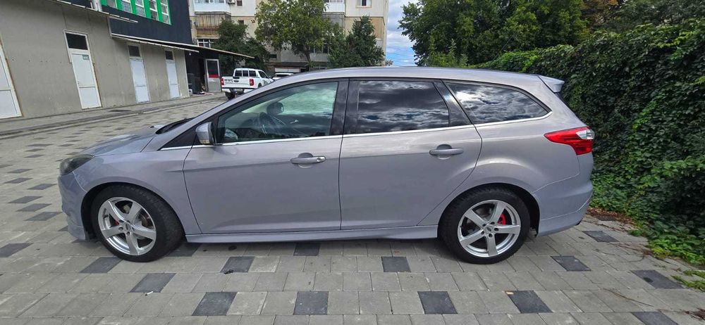 Ford Focus Mk3 2.0 TDCI 163cp Automat ST Line