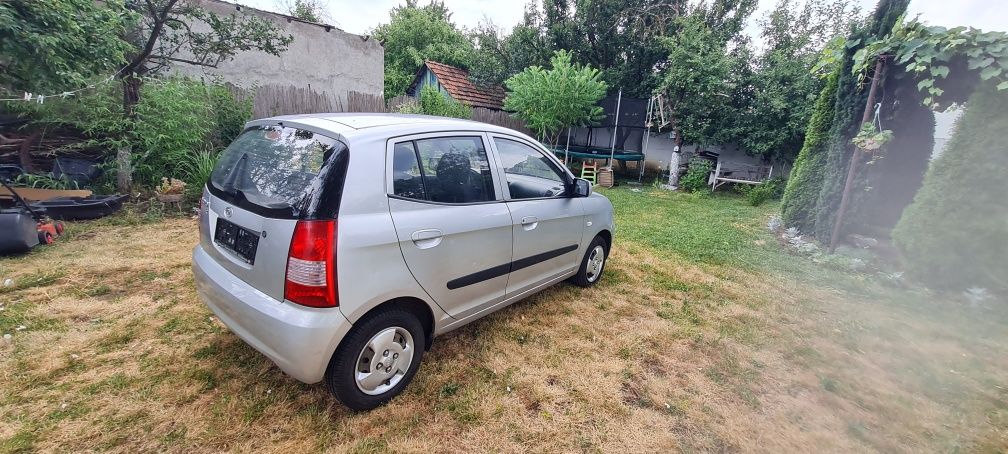 Kia picanto 1.1 4 pistoane Ac functional