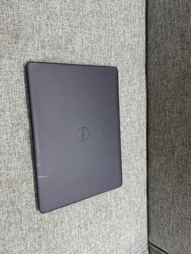 DELL Vostro 3400. Core i5-11th/ 16GB/ 256ssd/ 14 IPS FHD