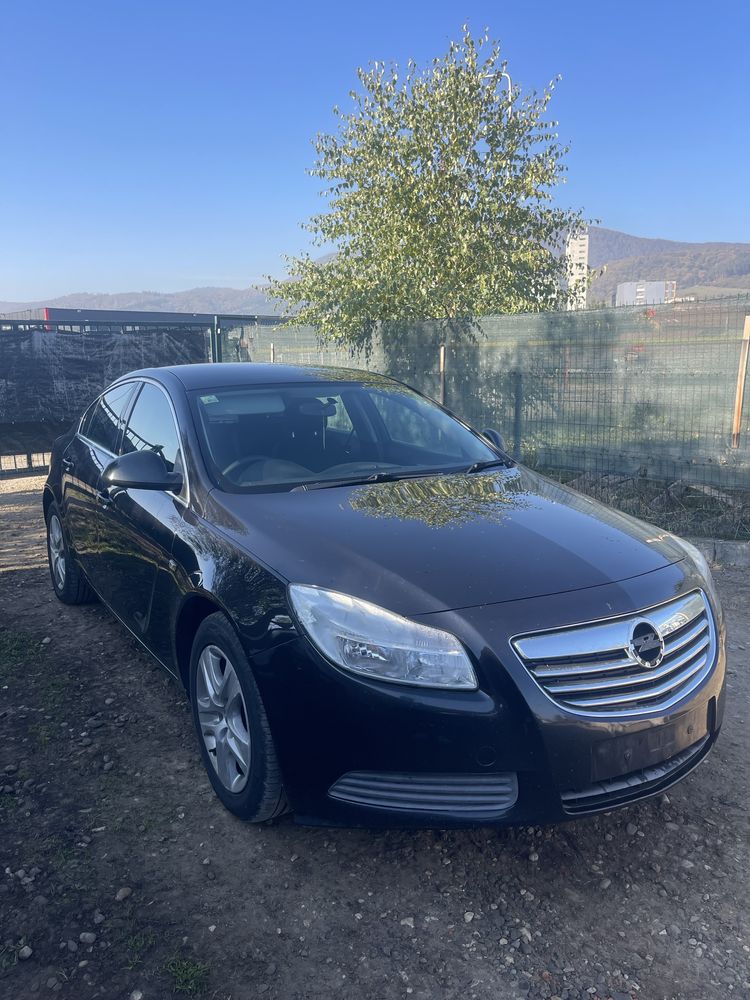 Dezmembrez opel insignia 2.0 a20dt