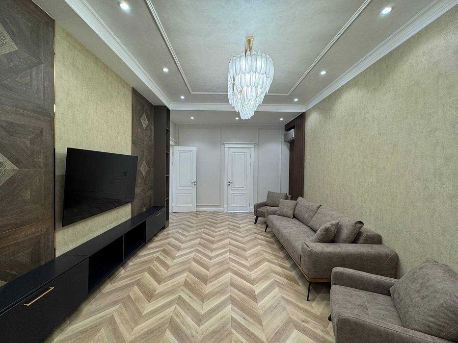 ЖК «London»
ул. Аккурганская ор-р Старт
4/4/11
Площадь: 124 м²