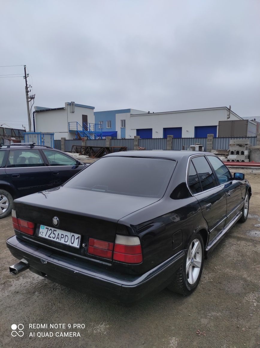 Продам BMW 520 e34