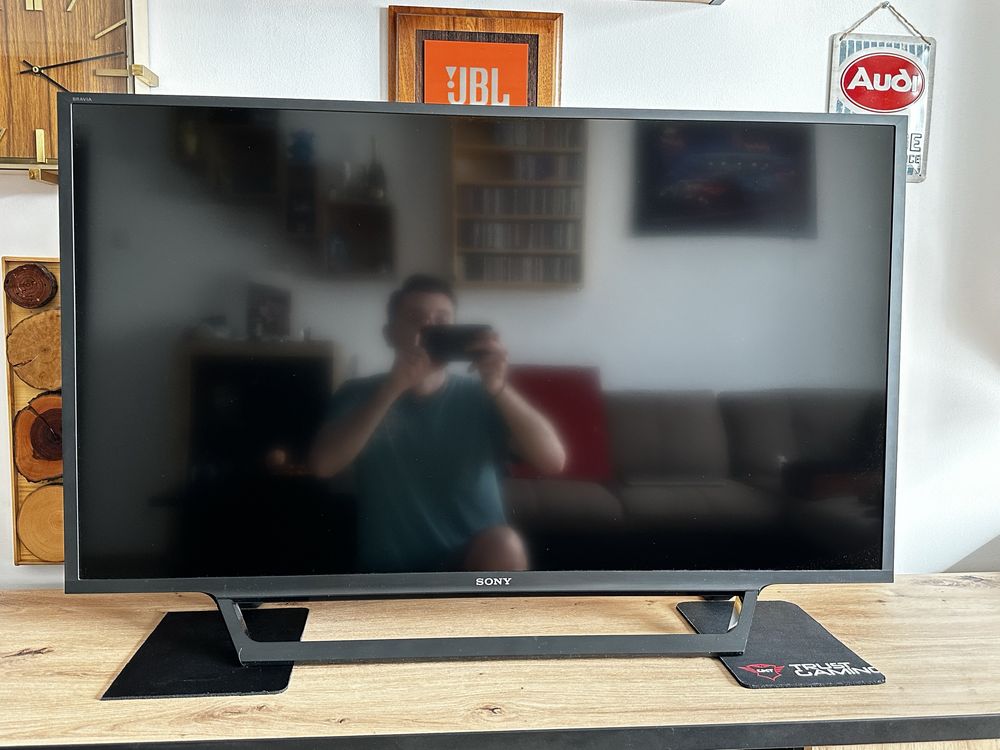 Sony Bravia KDL- 40RD450