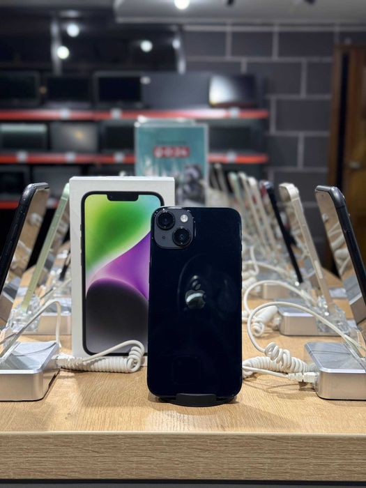 Телефон iPhone 14 256GB / Айфон 14 256ГБ