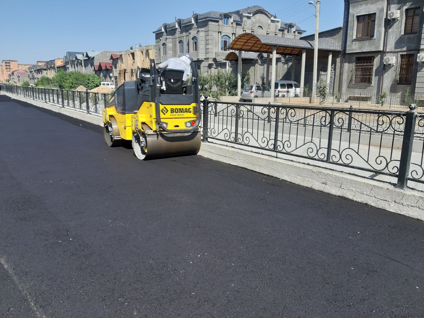 Asfalt ishlarini va asnovaniya xizmati Описание Ассалом алайкум биз с