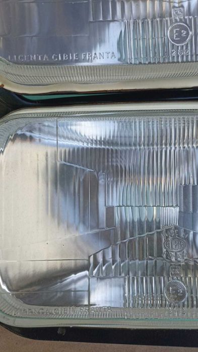 Vand Faruri Dacia 1300.Noi.Ellba.Licenta Cibie Franta.Fab.21.05.1978.