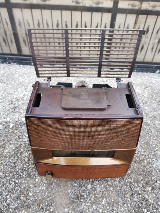 Sobă din fontă cu termostat