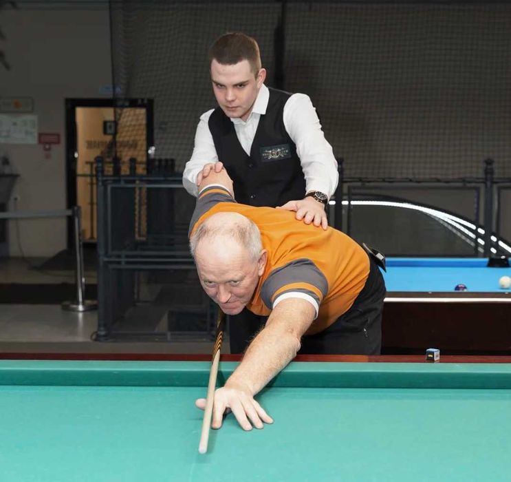 Обучение игре в бильярд для взрослых и детей!