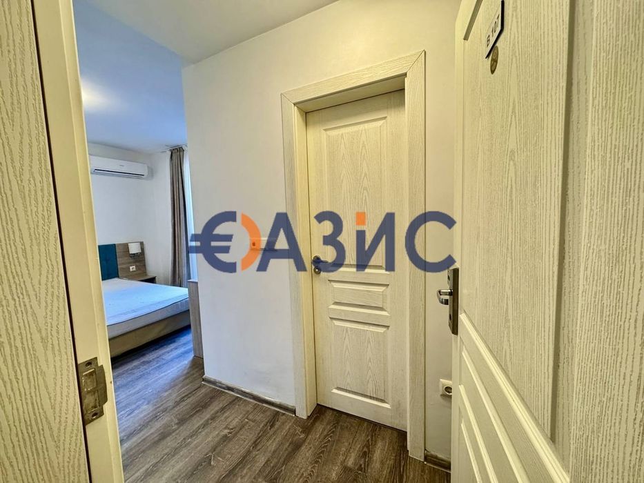 Продава се Едностаен апартамент в к.к. Слънчев бряг - 33 кв.м за 1391 €/кв.м - Снимка #8