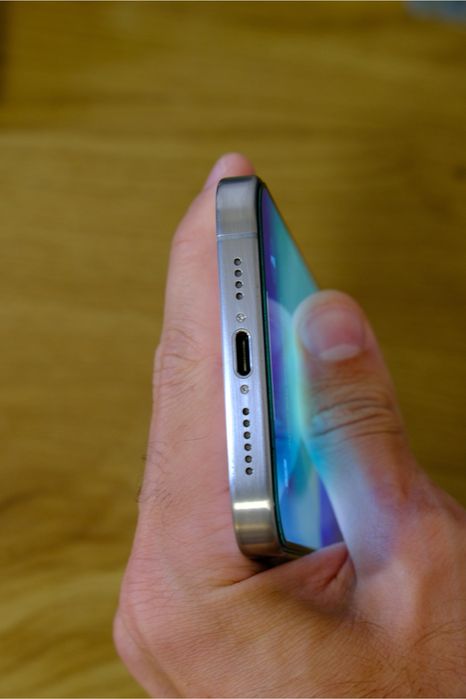 iPhone 15 Pro Max 1tb white