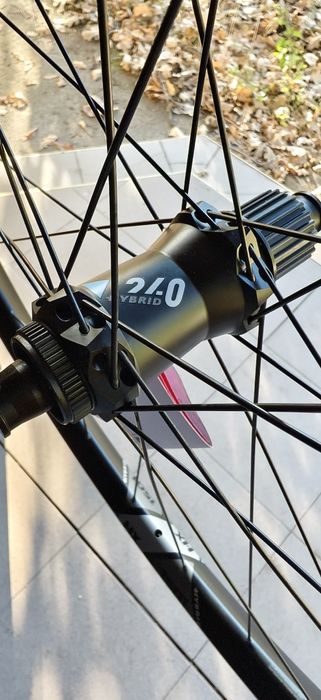 Задна капла DT SWISS HX1501 Spline ONE 29-30mm 12x148mm Shimano 12Sp