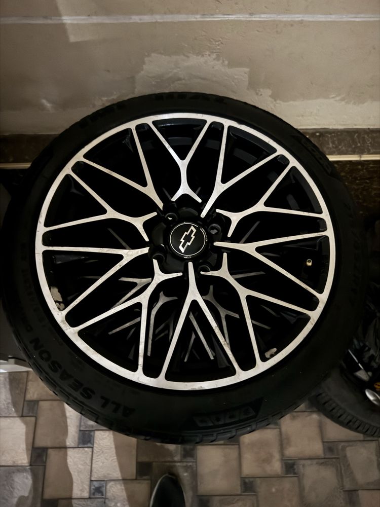 Diska balon Lamborghini dizayn Gentraga 4/114  215/45/R17
